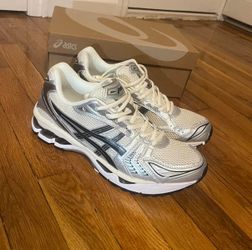 (BEST OFFER) Asics gel kayano 14 metallic plum