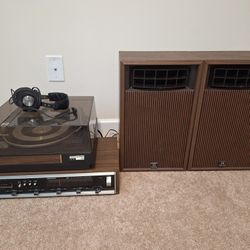 Vintage Sound Design Stereo System - Record 8 track Player