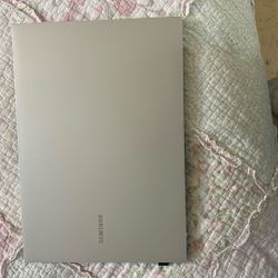 Galaxy book go laptop Like New