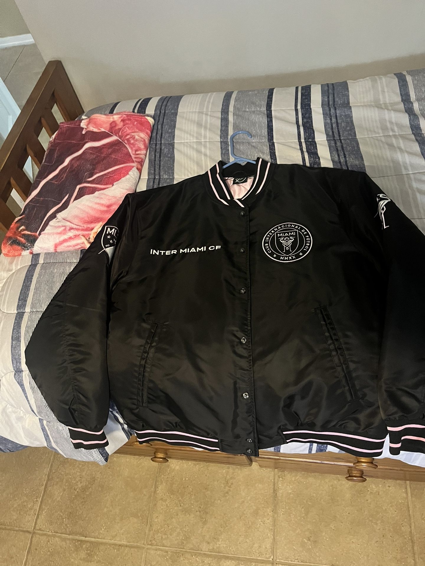 Official MLS Inter Miami Bomber Jacket Size XL