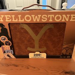 Yellowstone, 200-Piece Poker with Custom Carrying Case 