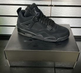 Jordan 4 Black cats Size 11