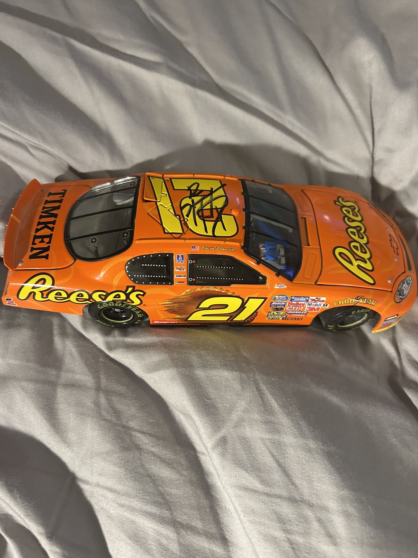 Kevin Harvick Diecast 1/24 Model