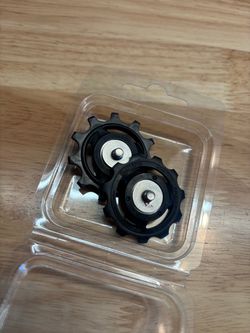 Shimano Ultegra derailleur pulleys new take-offs