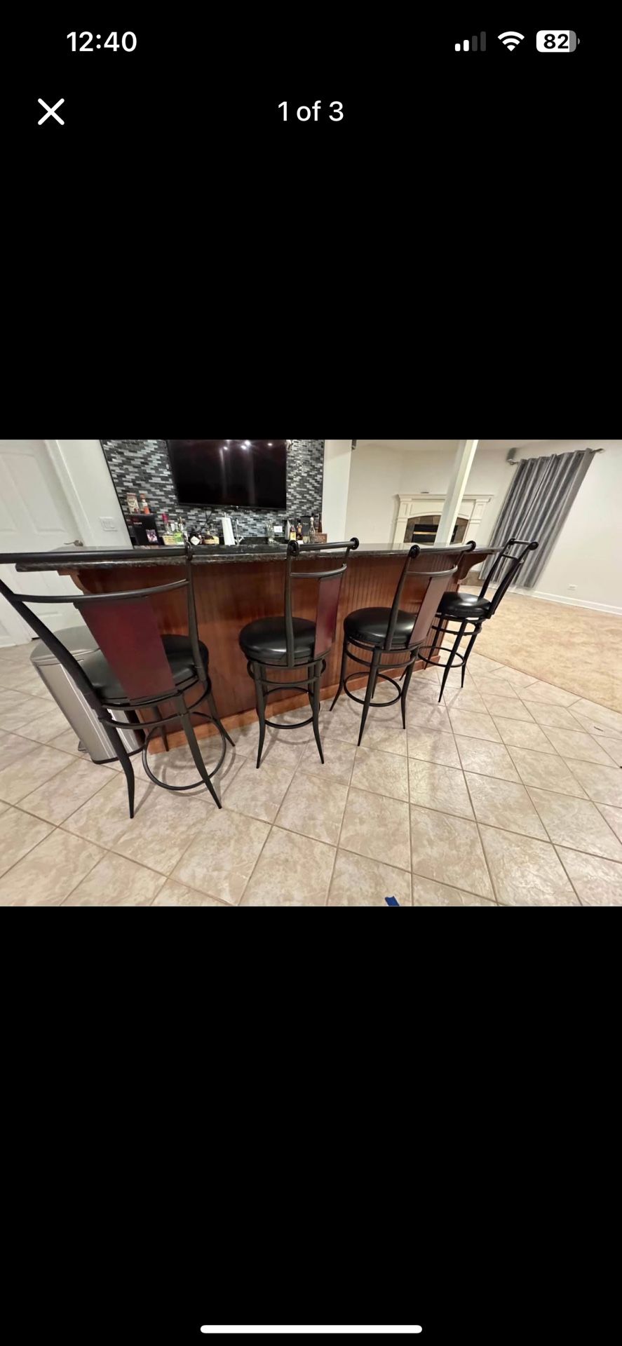 Swivel Bar Stool Used (4 Total)