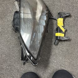 OEM 2014 - 2019 Chevrolet Corvette Right Side HID Xenon LED Headlight (contact info removed)6