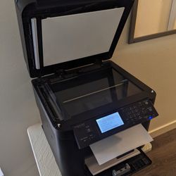 Canon Image CLASS MF247dw Wireless All-In-One Laser Printer + 90% Toner! (MSRP $300)