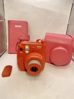 Fujifilm Instax Mini 8 Instant Film Camera - hot Pink + album & Custom Case