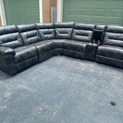 Couch/Sofa Sectional - Recliners - Gray - Microfiber - Delivery Available 🚛