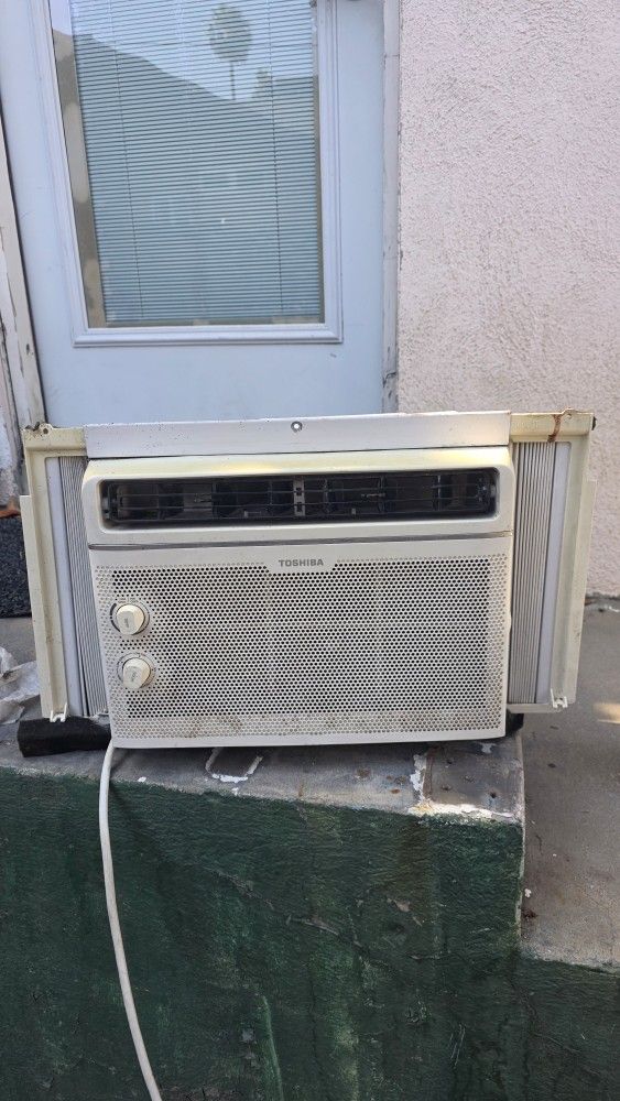 Toshiba AC Unit