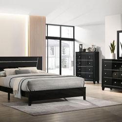 Brand New Black 6pc King Size Bedroom Set