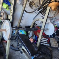 Nautilus Bench Press.