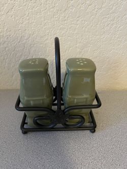 Longaberger Sage Green Salt Pepper Shakers In Wrought Iron Holder