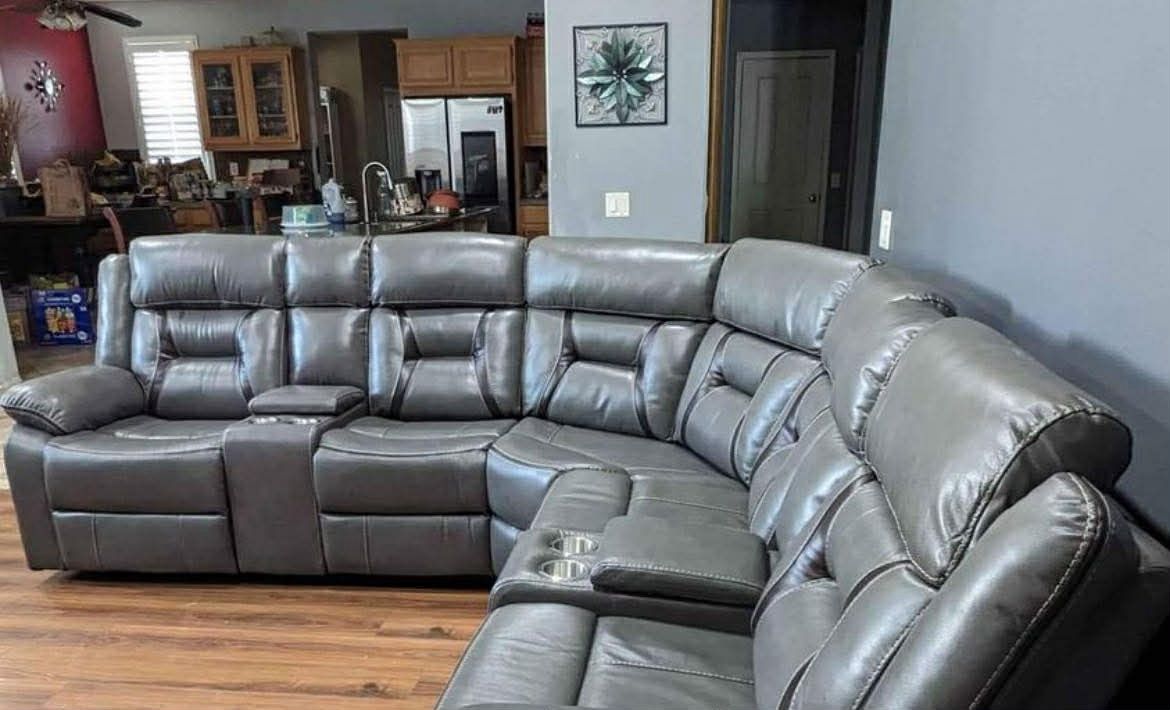 New Power Recliner Sectional Couch / Free Delivery /only $0-$50 Down 