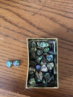 Heart Shaped Abalone Jewelry Pieces 