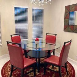 Dining Table With 4 Chairs 