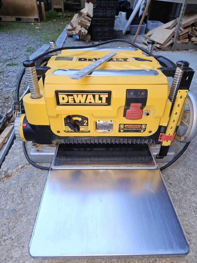 Dewalt 735x Planer