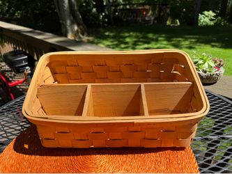 Napkins and silverware basket