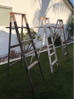 Wooden 6ft ladders