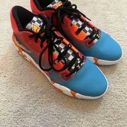 NIKE PG6 Hotwheels Men’s 10.5 