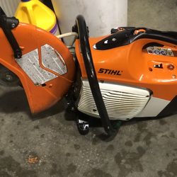 STIHL LIKE NEW TS420 Cut Off Saw