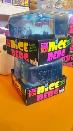 Needoh Blue Berg
