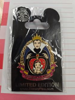Snow White Disney Pin Limited Edition