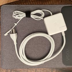 Apple MacBook Pro Charging Cord