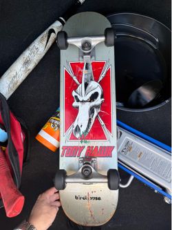 Original birdhouse skateboard