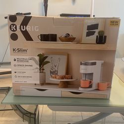 Keurig K-Slim - Like New!