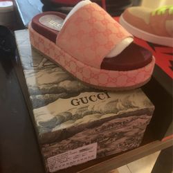Gucci Slides