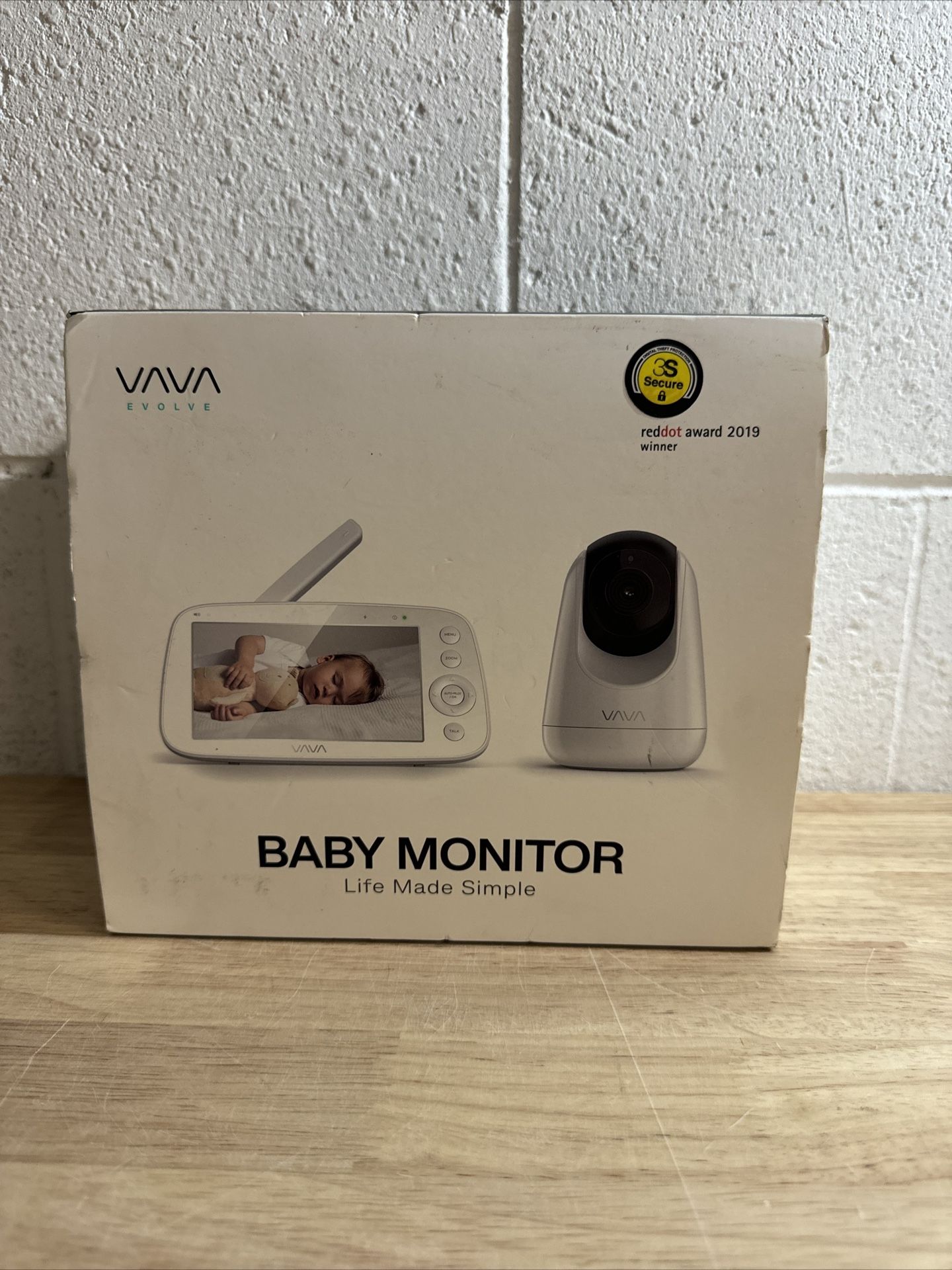 VAVA 5 inch HD Display With Camera & Audio Baby Monitor - VAIH006