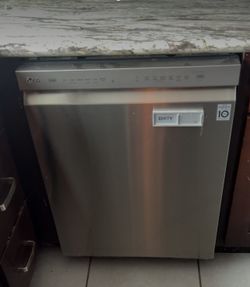 LG 24” stainless Steel Dishwasher