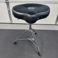 Roc-N-Soc Nitro Drum Throne **Located In Upland**
