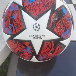 Champions League Ball Size 5