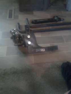 Weight Distribution Trailer Hitch Head Assembly
