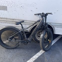 Rattan Pathfinder Electric Bike Adults,48V 15AH Removable Battery Ebike with 750W Motor,Color Display 26" X4''Fat Tire,28MPH,8-Speed,APP Control