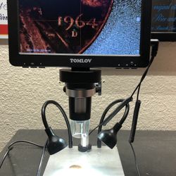 Tomlov. Microscope