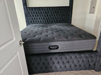 New black color thick post queen canopy bed frame special