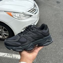 new balance 9060 triple black leather Size 7.5
