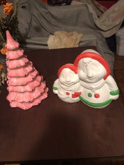 Christmas ceramic 2pc figure