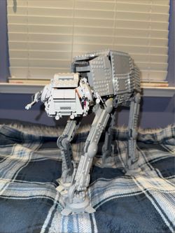 LEGO Star Wars AT-AT Walker 75288