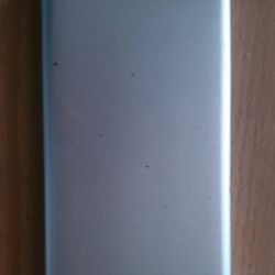 New And Never Used Cell Phone Battery Bank And Charger