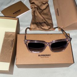 Burberry Sun Glasses