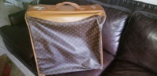 1970s Vintage Louis vuitton Garment Lugg