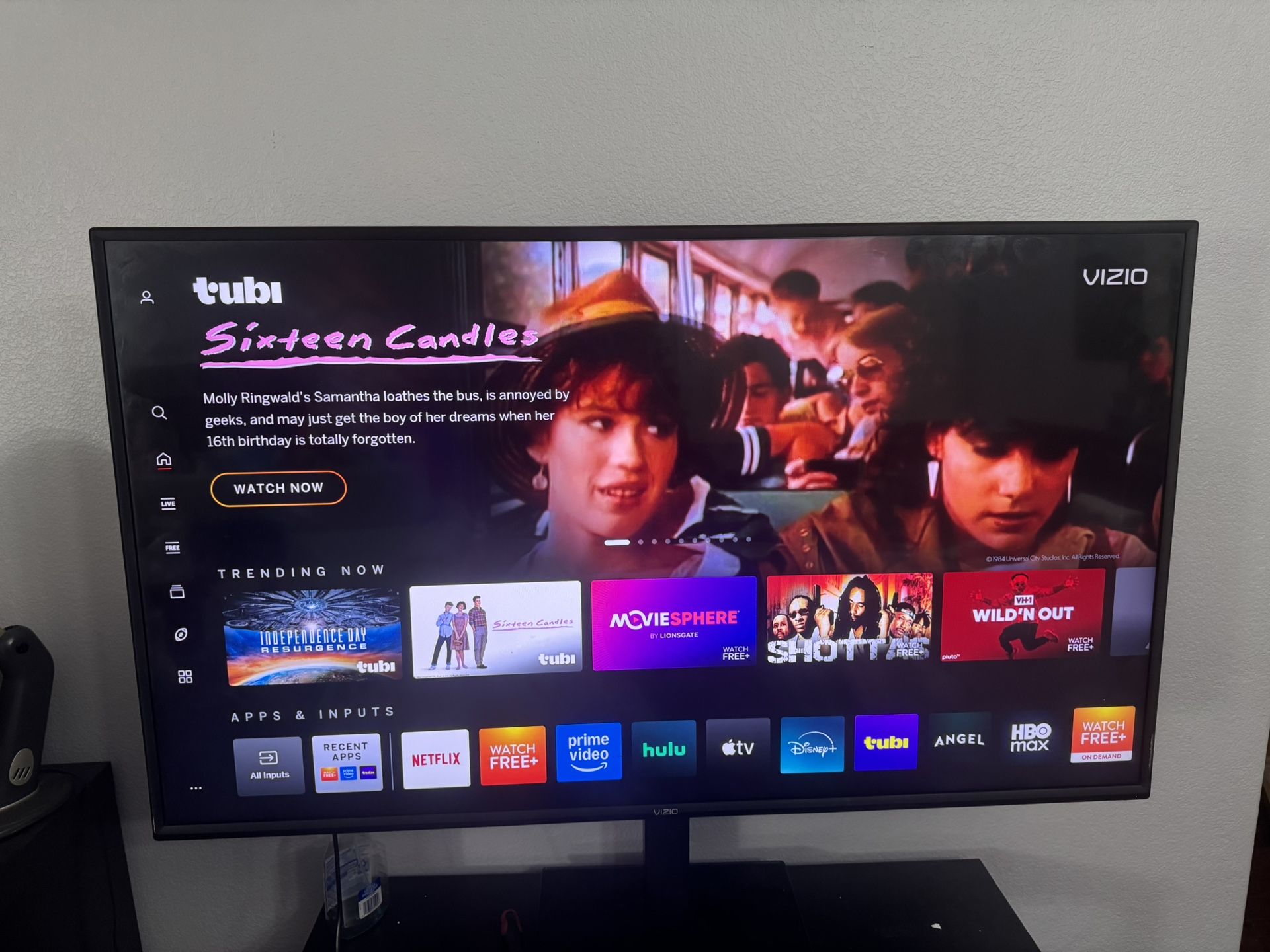 Vizio 55” M-Series Quantum HDR 4K Smart tv