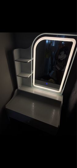 Vanity set storage stool included