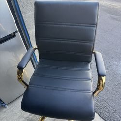 2 New Office Chairs Or Manicurist 