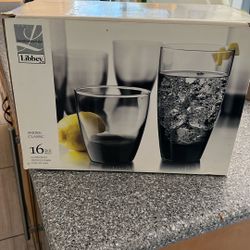 Libbey 16 Piece Glassware