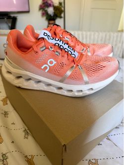 Women Cloudsurfer Shoes